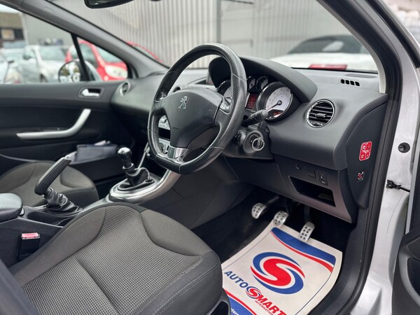 Used Peugeot 308 2013 for sale - 76165160: Photo 9