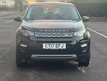 Used Land Rover Discovery Sport 2017 for sale - 77231517: Photo