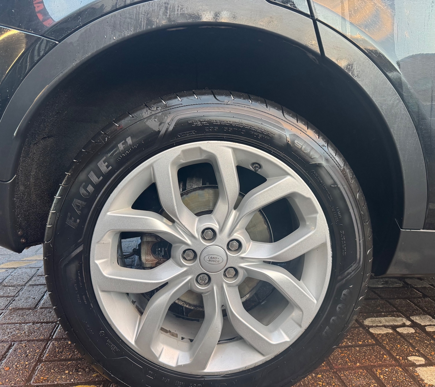 Used Land Rover Discovery Sport 2017 for sale - 77231517: Photo 9