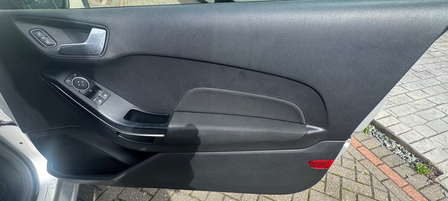 Used Ford Fiesta 2019 for sale - 77804970: Photo 31