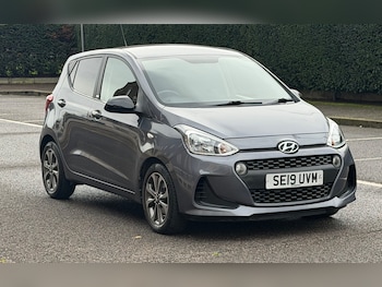 Used Hyundai i10 2019 for sale - 77636631: Photo