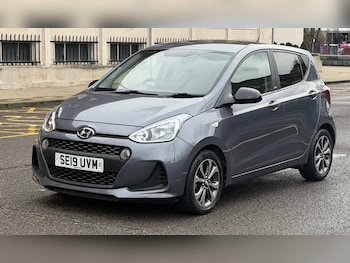 Used Hyundai i10 2019 for sale - 77636631: Photo
