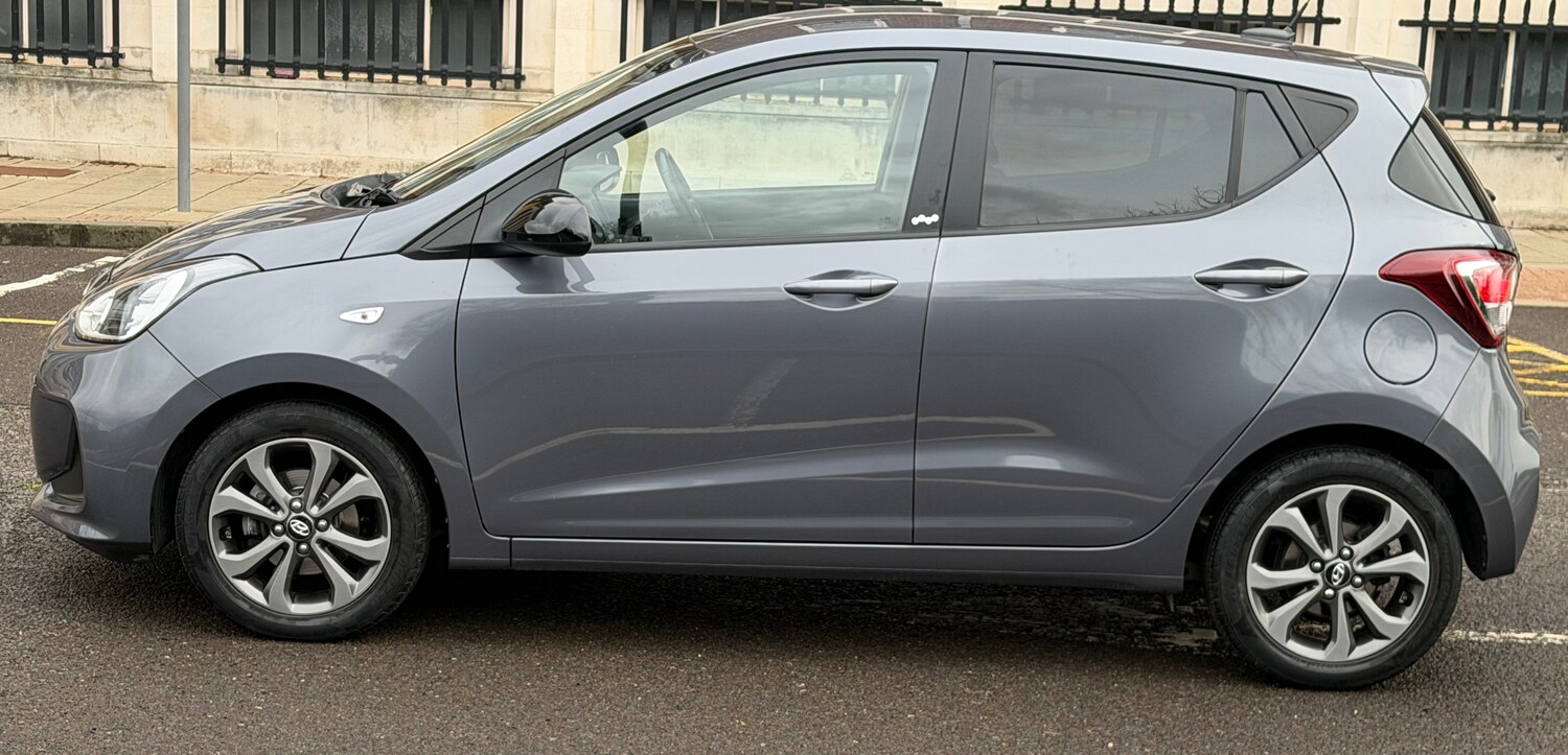Used Hyundai i10 2019 for sale - 77636631: Photo 6