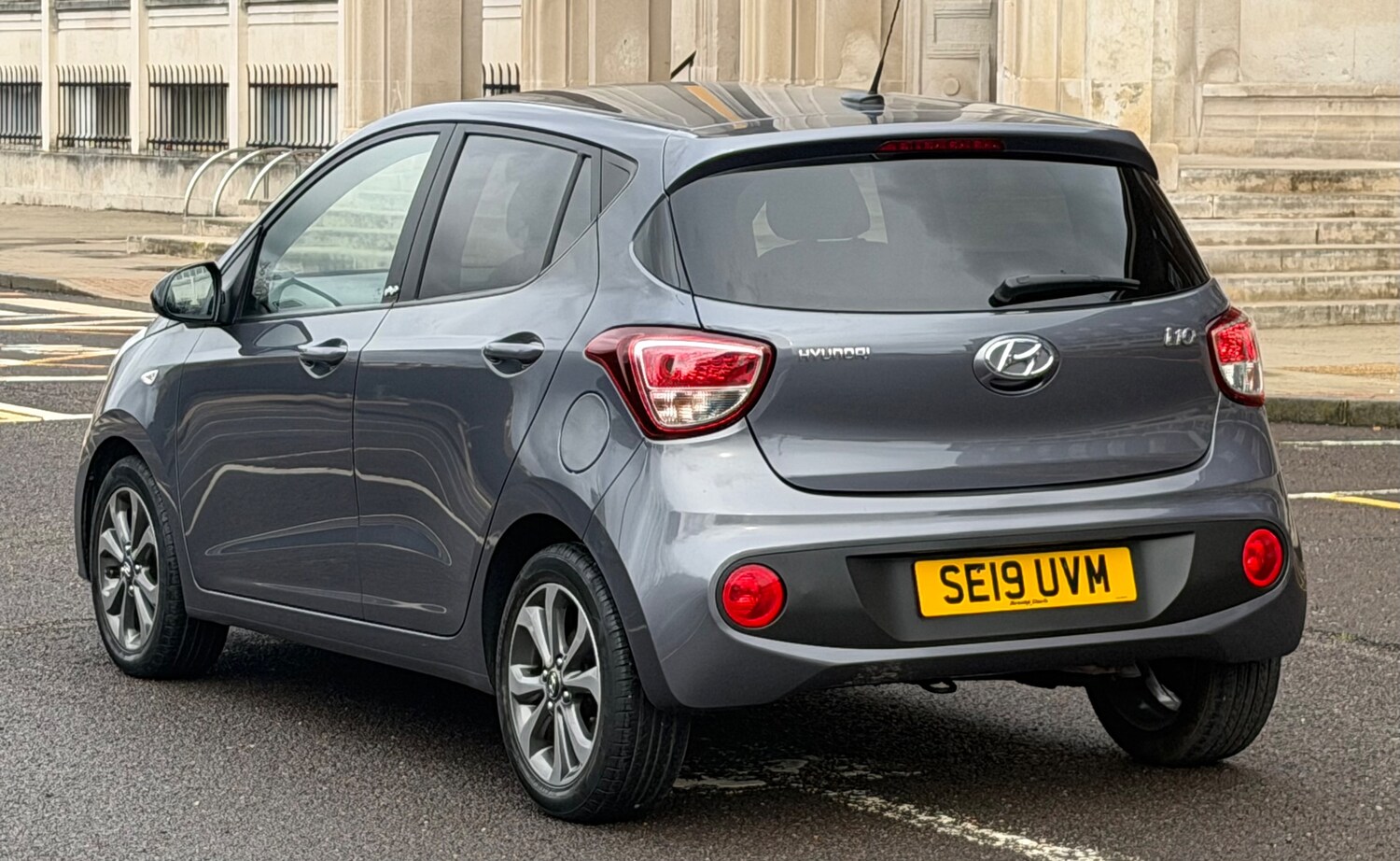 Used Hyundai i10 2019 for sale - 77636631: Photo 7