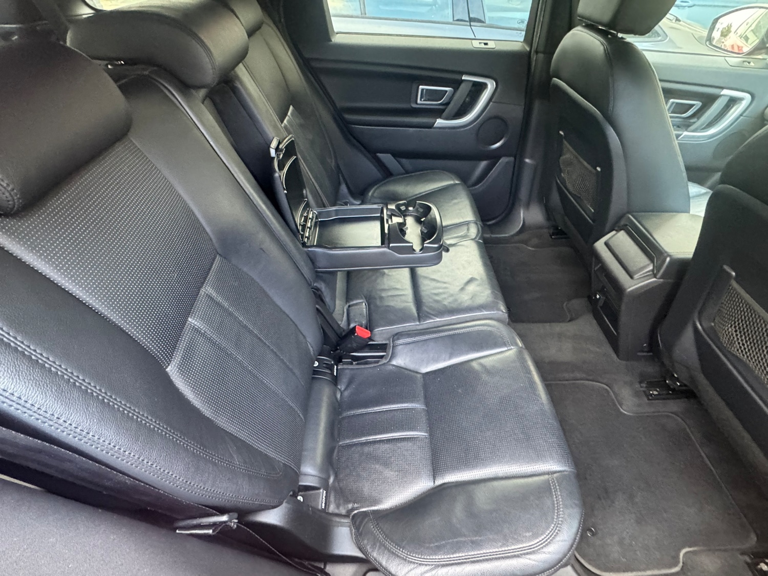 Used Land Rover Discovery Sport 2016 for sale - 78216067: Photo 34