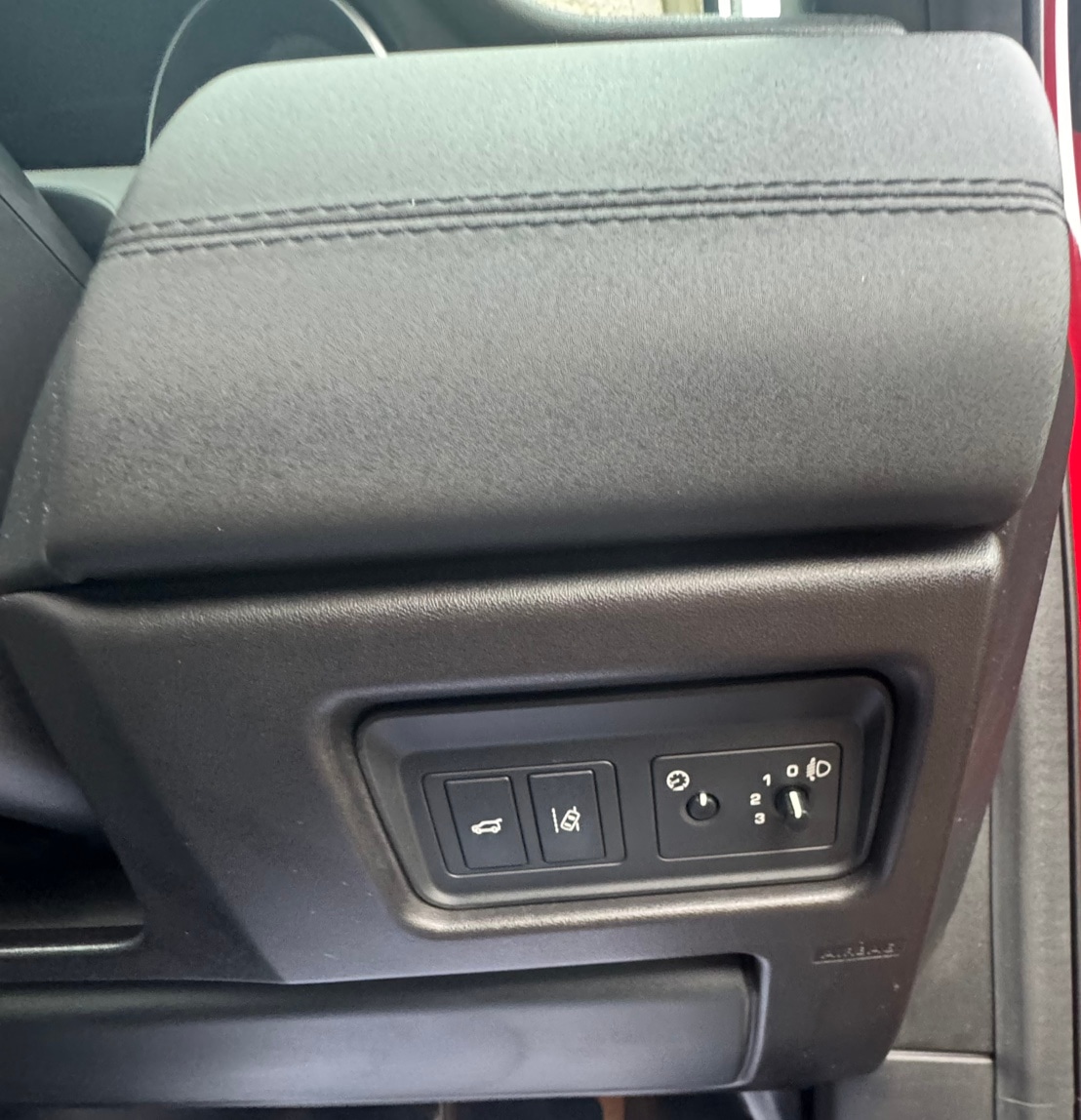 Used Land Rover Discovery Sport 2016 for sale - 78216067: Photo 47