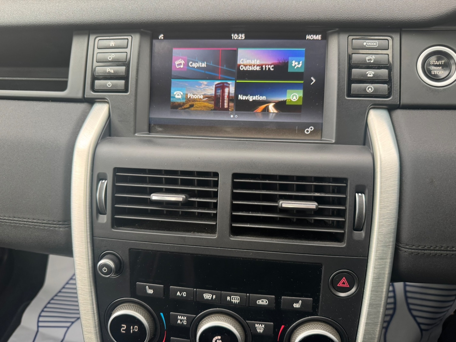 Used Land Rover Discovery Sport 2016 for sale - 78216067: Photo 48