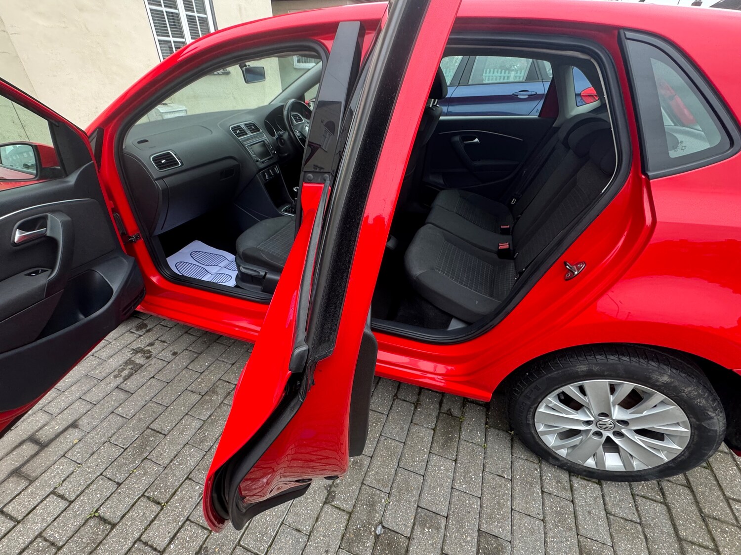 Vehicle 27