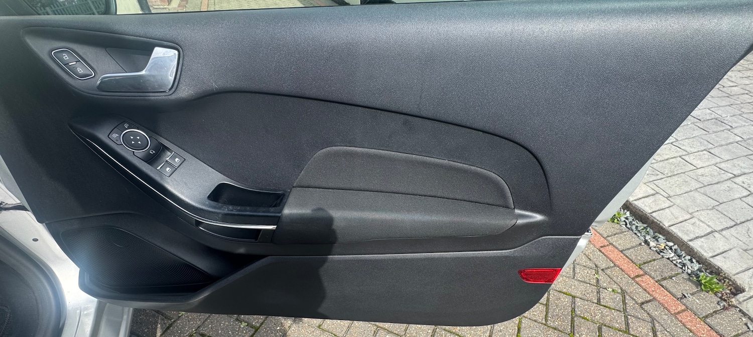 Used Ford Fiesta 2019 for sale - 77231523: Photo 31