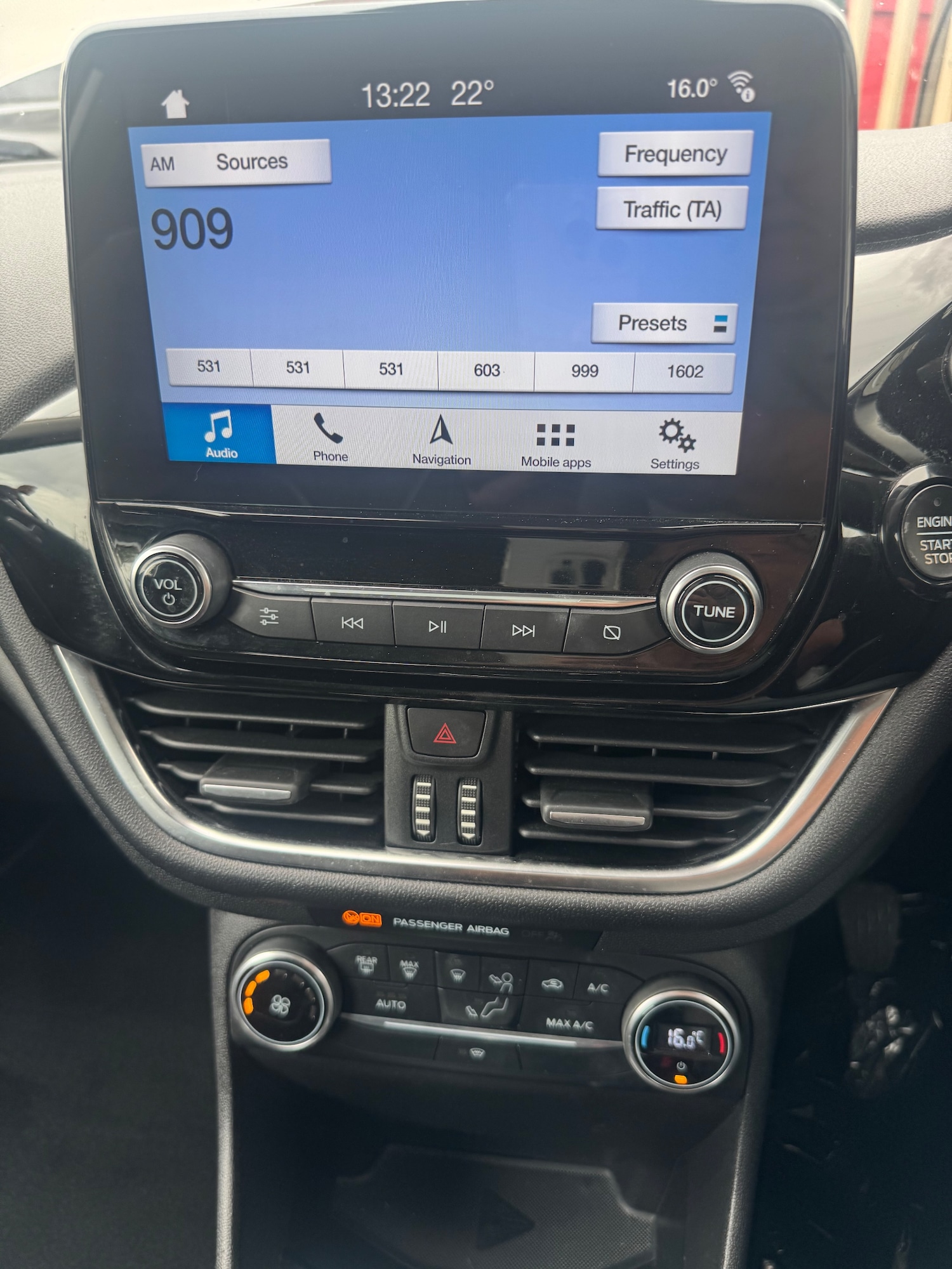 Used Ford Fiesta 2019 for sale - 77231523: Photo 49