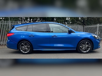 Used Ford Focus 2019 for sale - 75412750: Photo