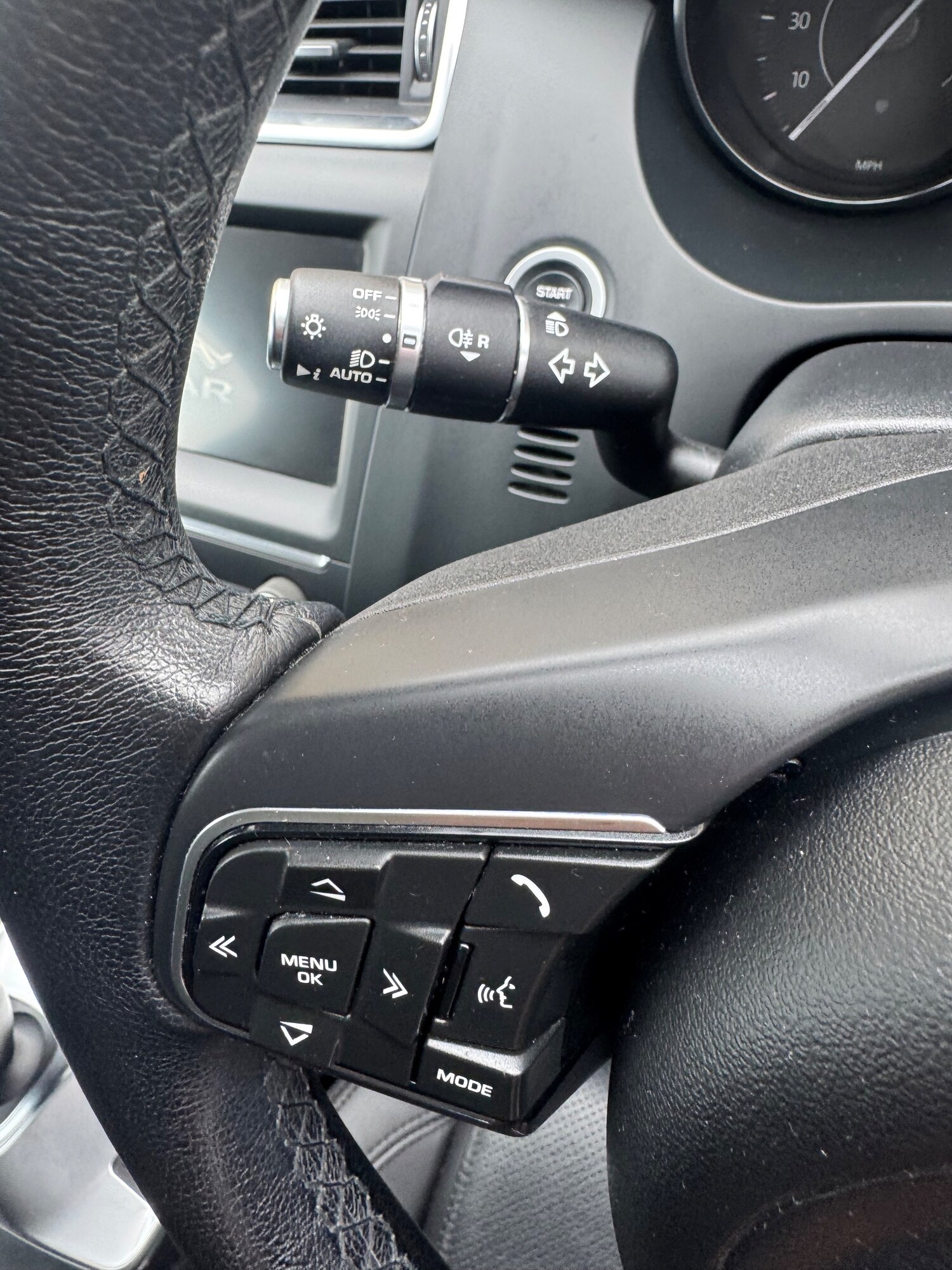 Used Jaguar E-Pace 2019 for sale - 77715524: Photo 33