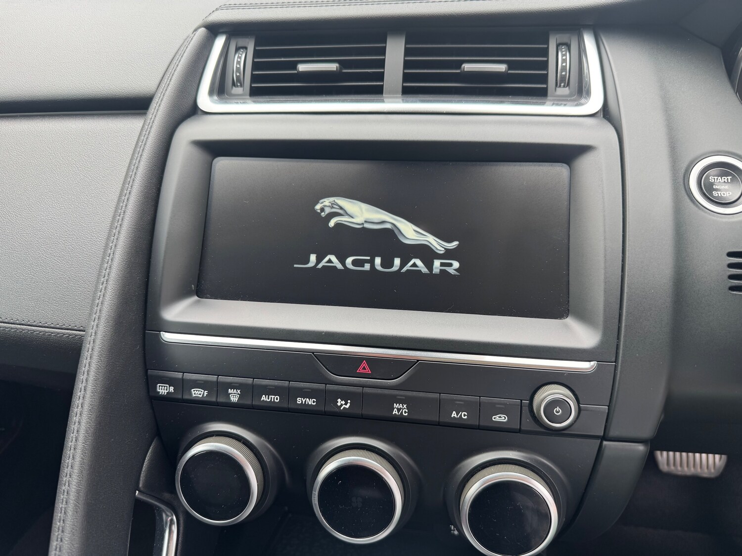 Used Jaguar E-Pace 2019 for sale - 77715524: Photo 55
