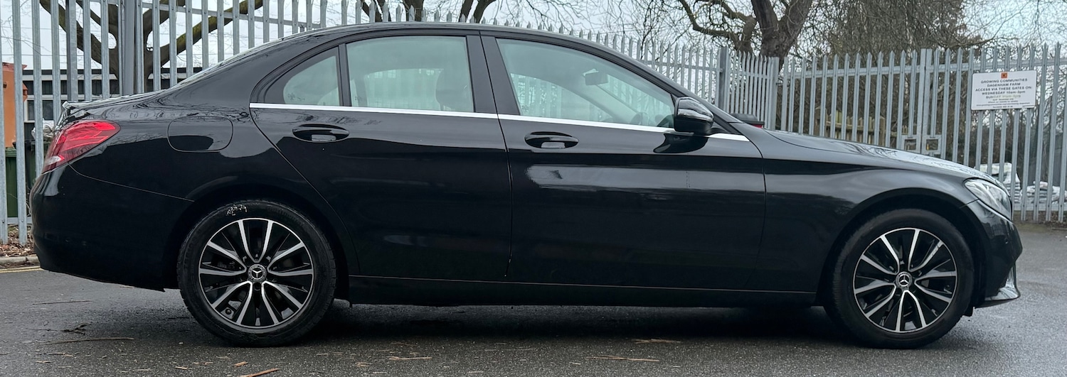 Used Mercedes-Benz C Class 2018 for sale - 77576574: Photo 6