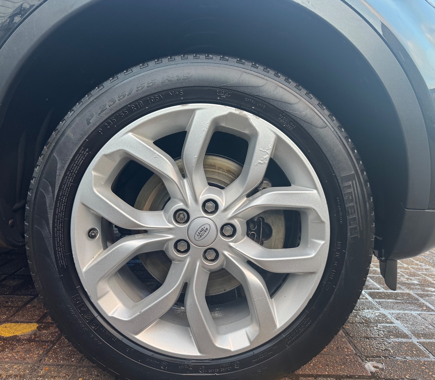 Used Land Rover Discovery Sport 2017 for sale - 77974073: Photo 12