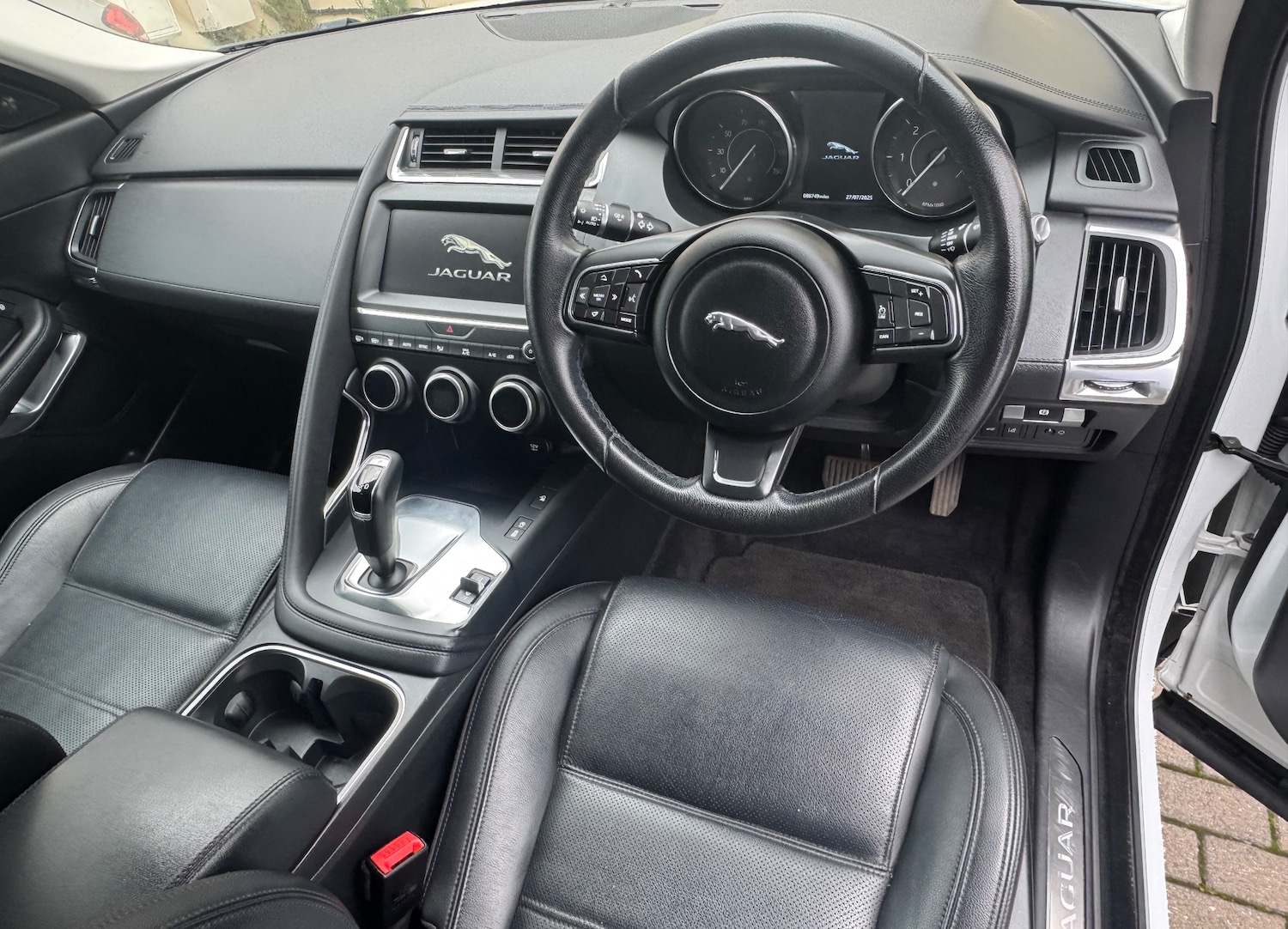 Used Jaguar E-Pace 2019 for sale - 77231527: Photo 31