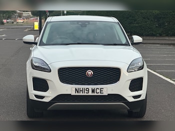 Used Jaguar E-Pace 2019 for sale - 77231527: Photo