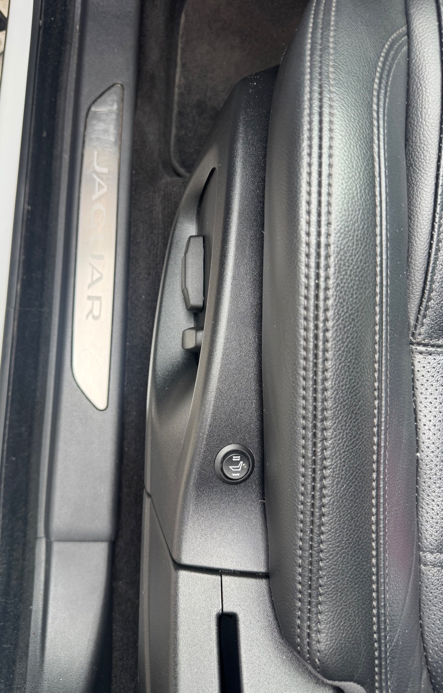 Used Jaguar E-Pace 2019 for sale - 77231527: Photo 54