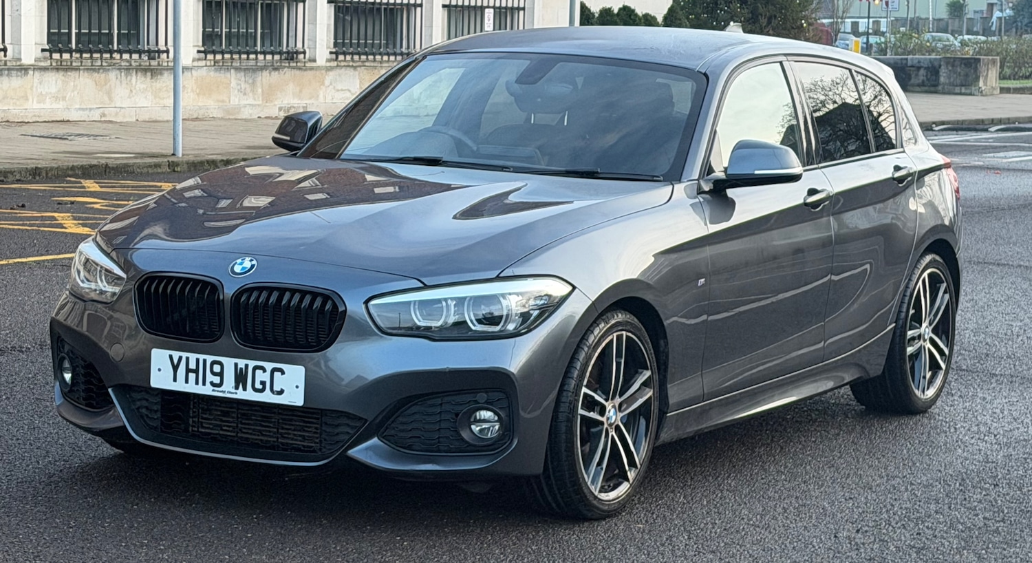 Used BMW 1 Series 2019 for sale - 77231520: Photo 2