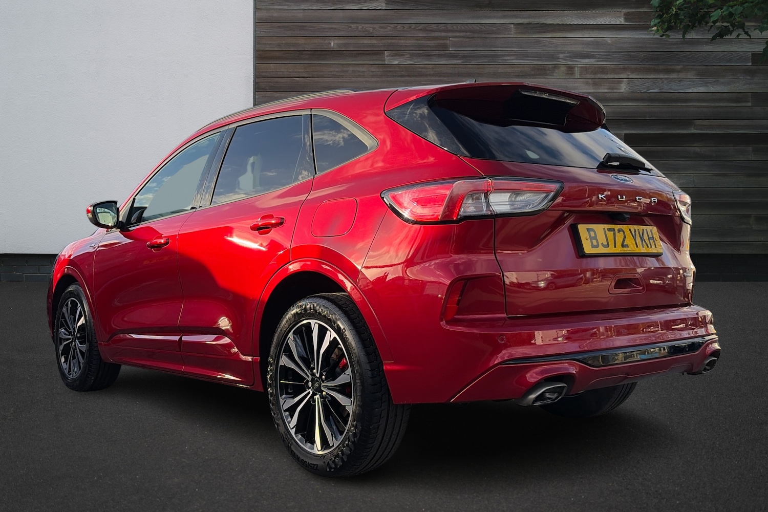 Used Ford Kuga 2022 for sale - 76675320: Photo 2