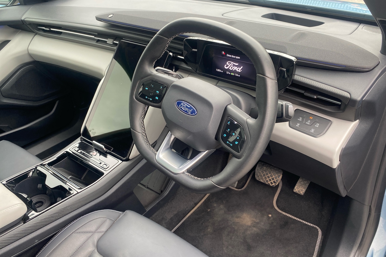 Used Ford Explorer 2025 for sale - 78139241: Photo 3