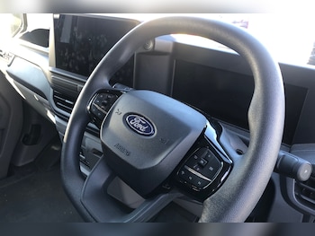 Used Ford Transit Custom 2025 for sale - 76679131: Photo