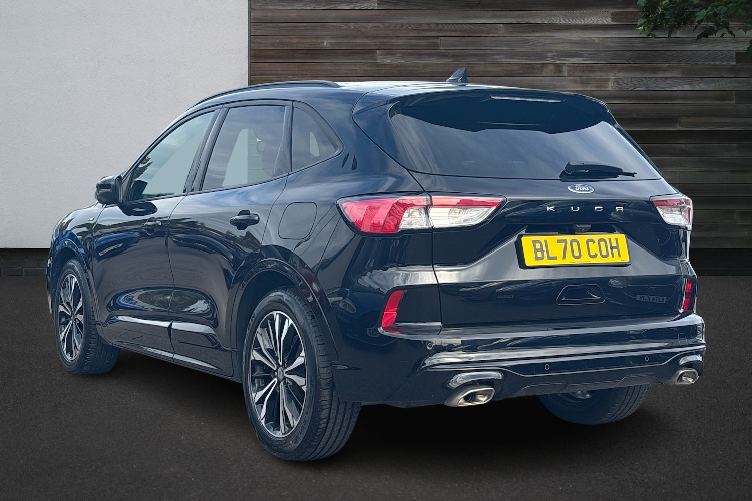 Used Ford Kuga 2021 for sale - 77627276: Photo 2