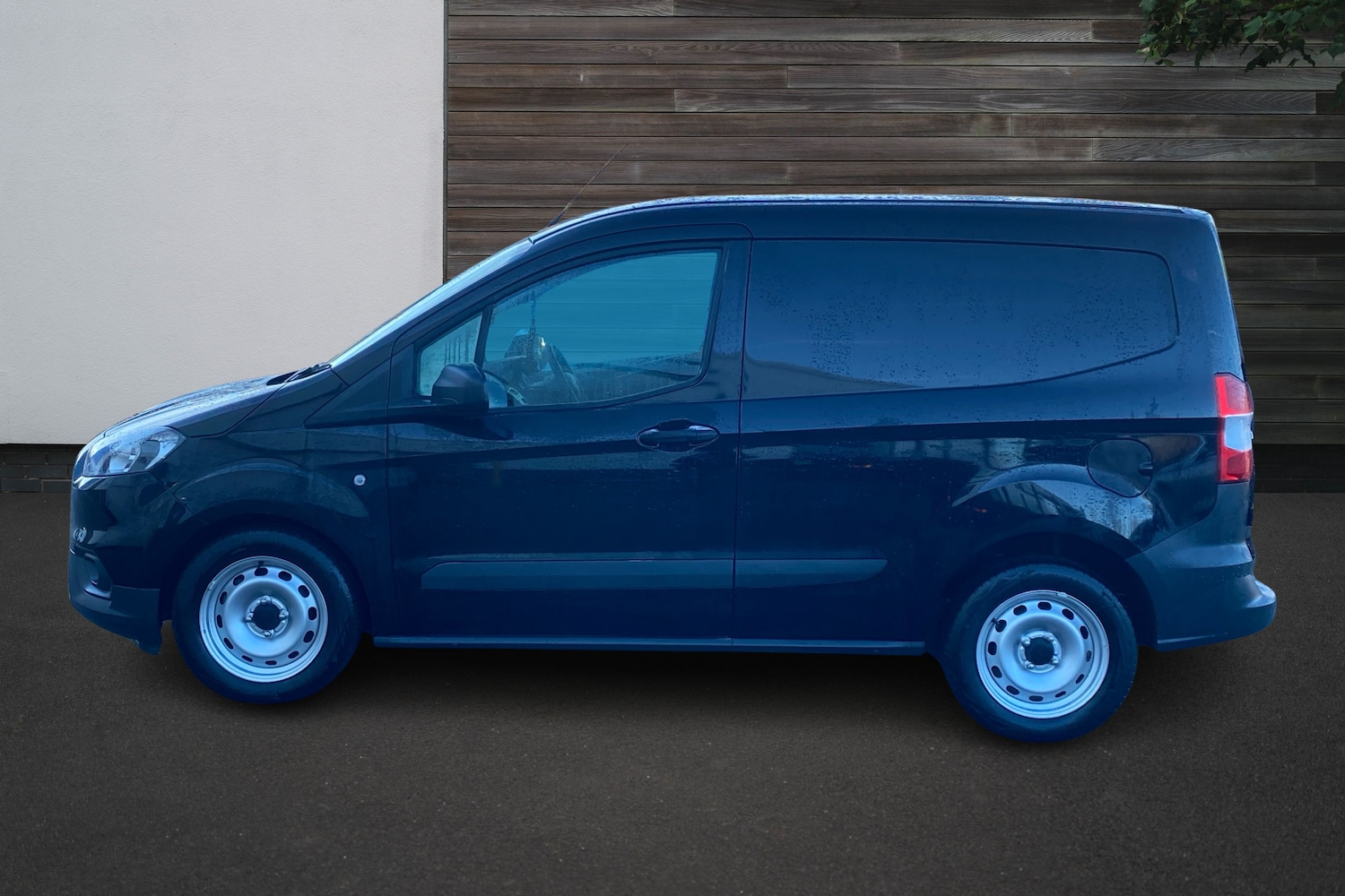 Used Ford Transit Courier 2024 for sale - 76677415: Photo 5