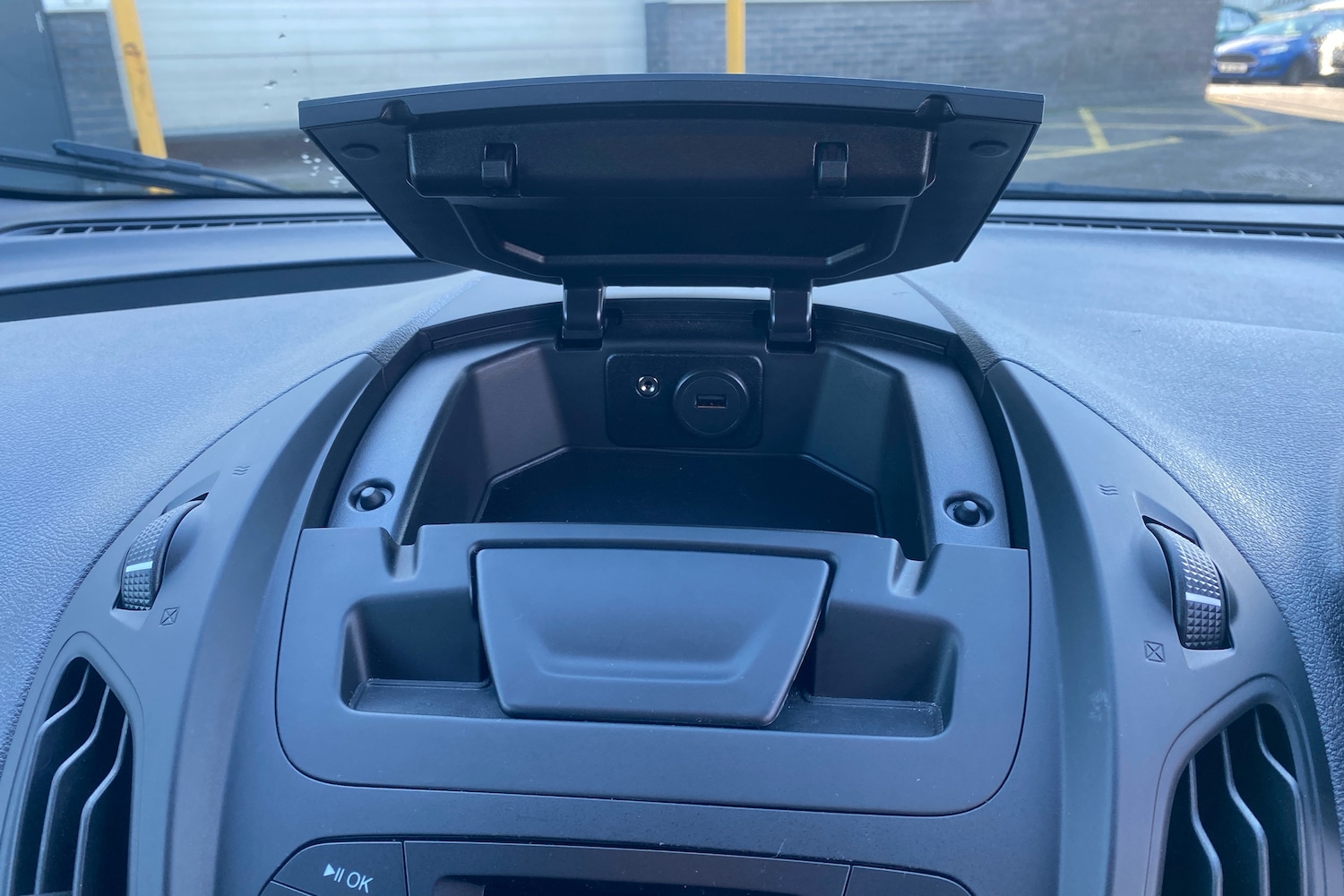 Used Ford Transit Courier 2024 for sale - 76677415: Photo 7