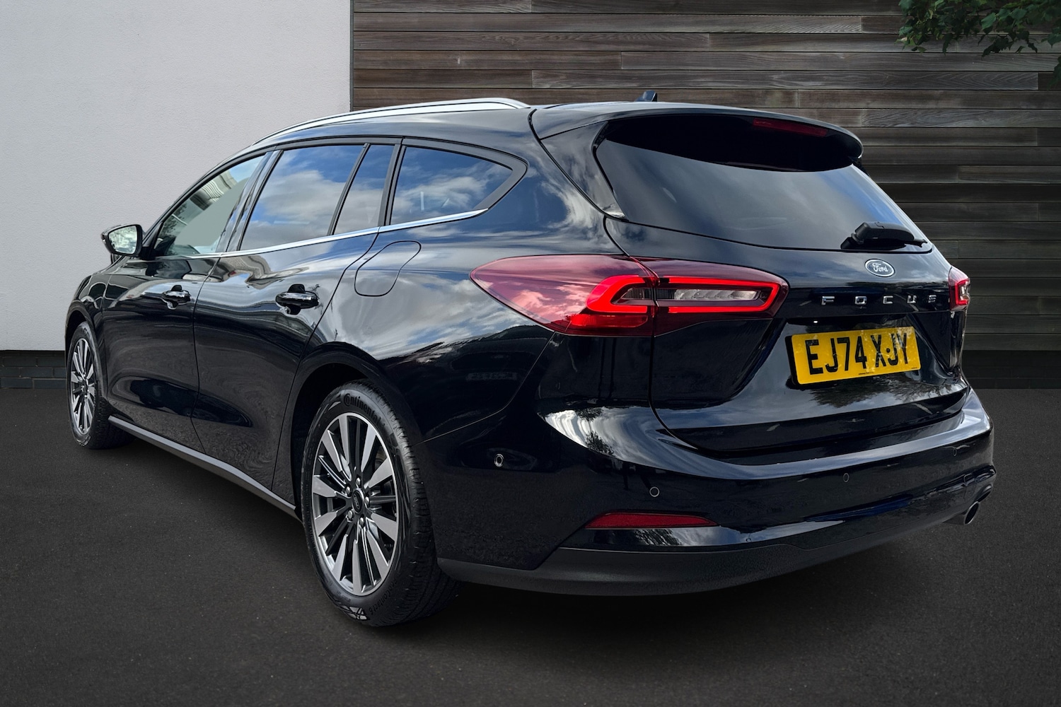 Used Ford Focus 2024 for sale - 76677326: Photo 2