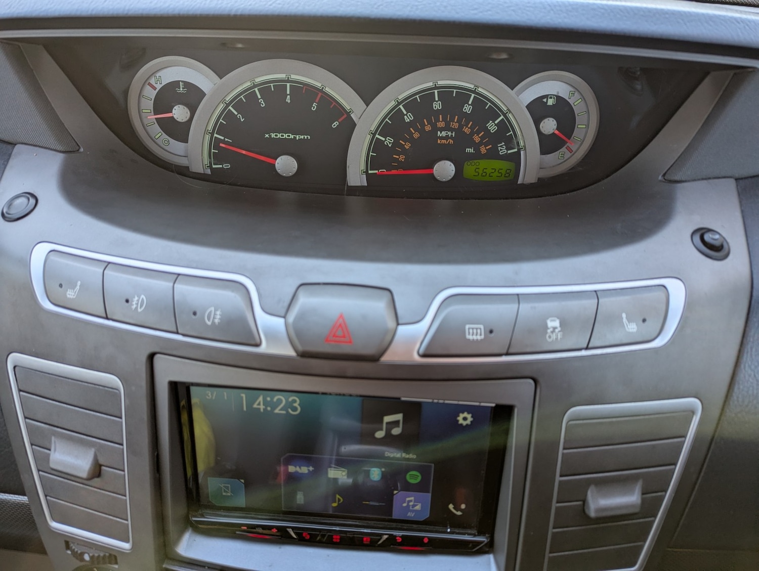 Used Ssangyong Turismo 2014 for sale - 77096916: Photo 18