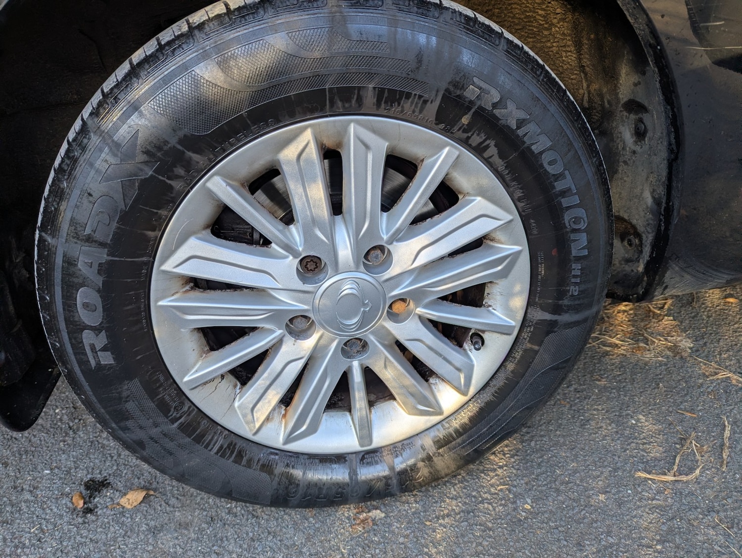 Used Ssangyong Turismo 2014 for sale - 77749934: Photo 15