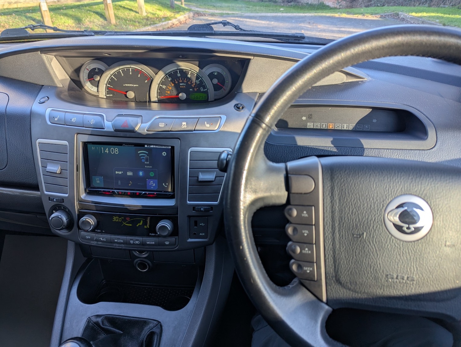 Used Ssangyong Turismo 2014 for sale - 77749934: Photo 20