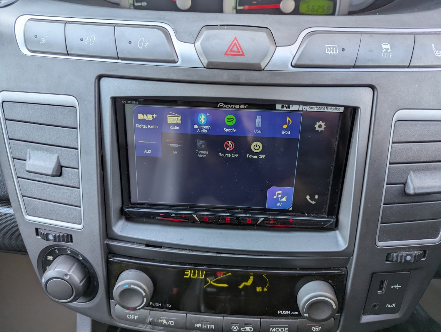 Used Ssangyong Turismo 2014 for sale - 77749934: Photo 23