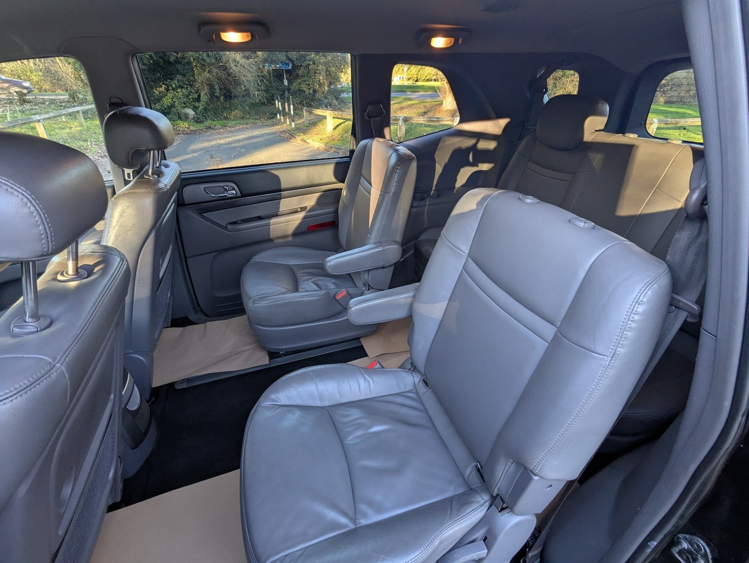 Used Ssangyong Turismo 2014 for sale - 77749934: Photo 39