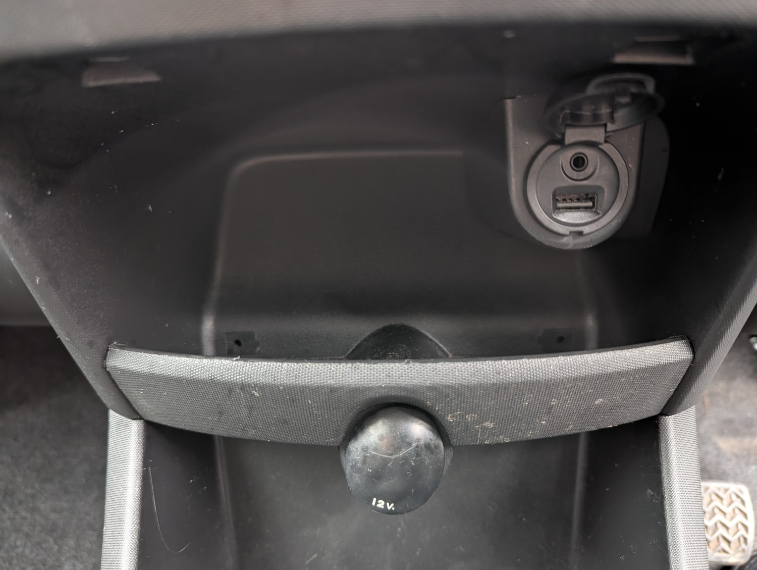 Used Peugeot 107 2014 for sale - 76793724: Photo 17