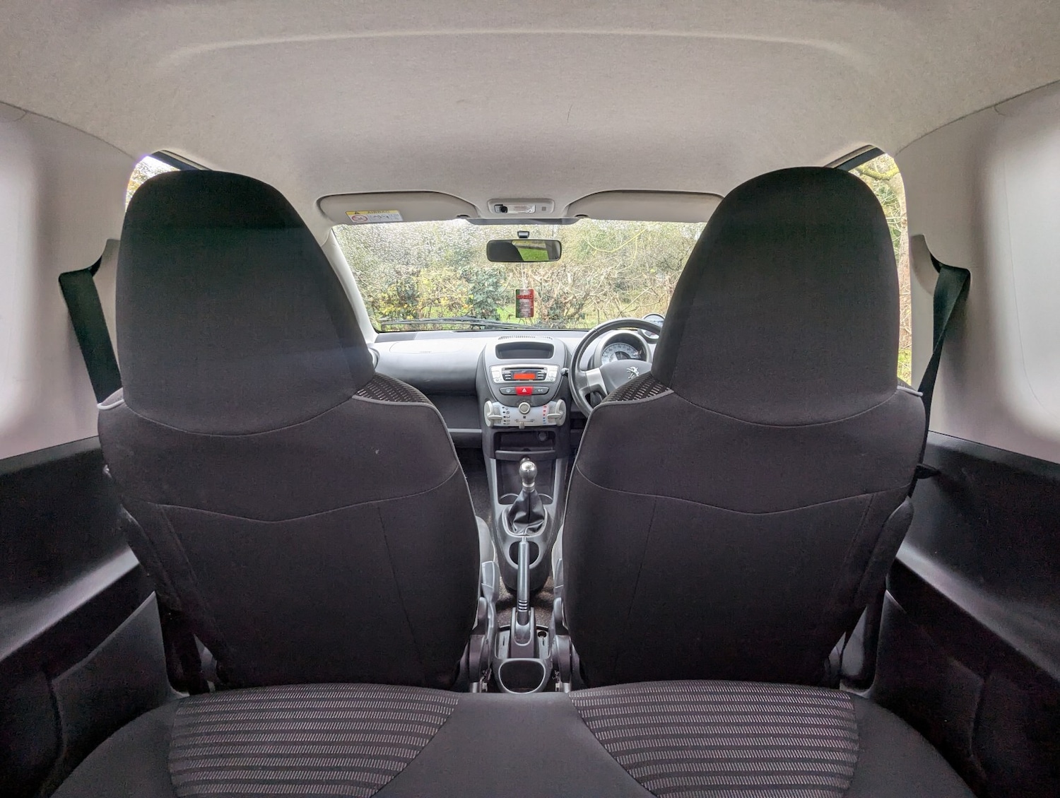 Used Peugeot 107 2014 for sale - 76793724: Photo 20