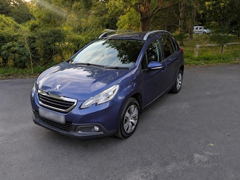 Used Peugeot 2008 2015 for sale - 79347071: Photo