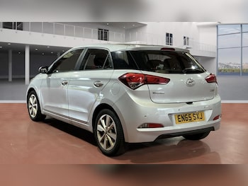 Used Hyundai i20 2015 for sale - 77584445: Photo