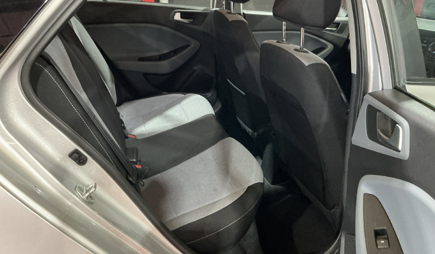 Used Hyundai i20 2015 for sale - 77584445: Photo 6