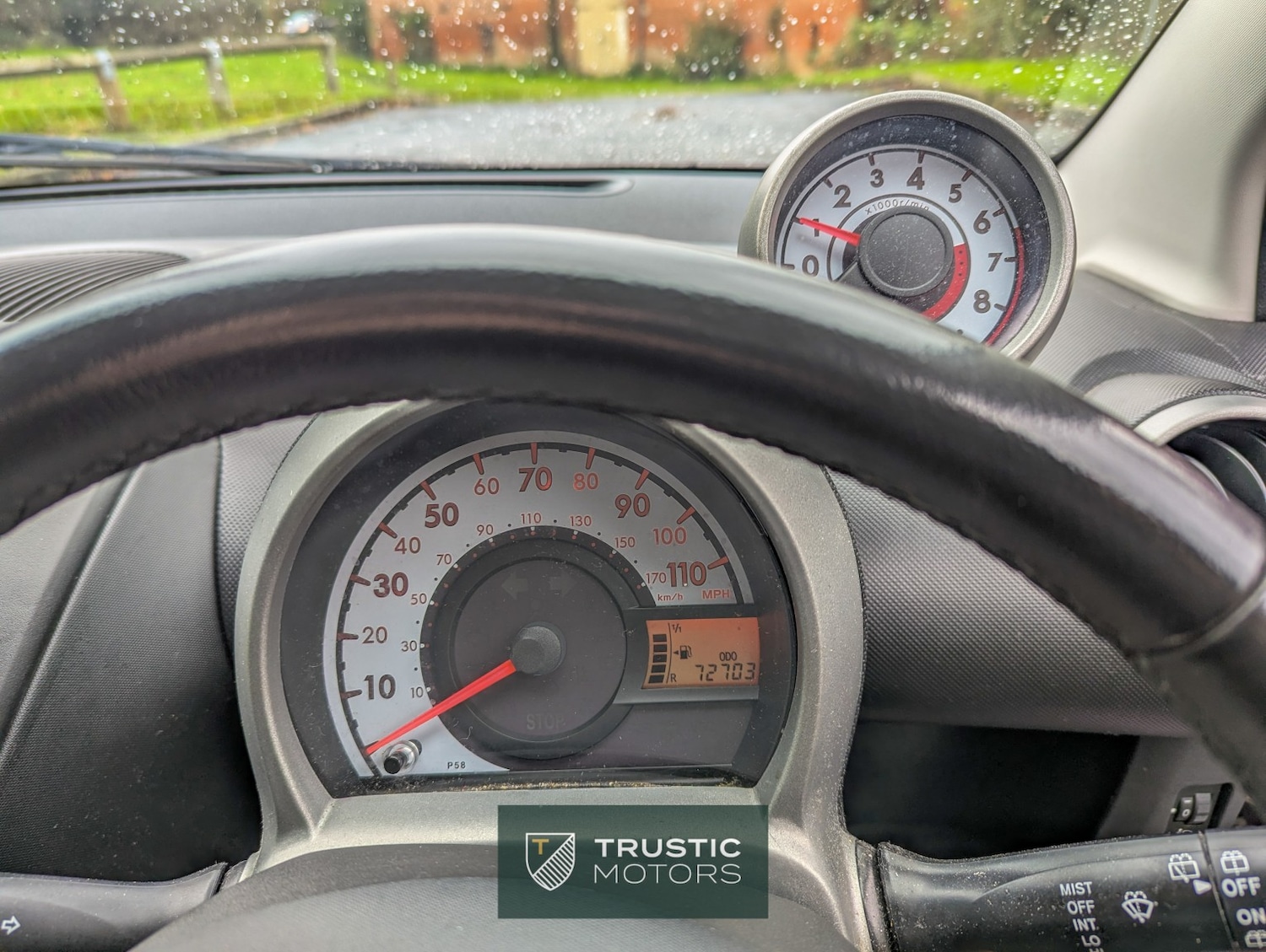 Used Peugeot 107 2014 for sale - 76687390: Photo 15