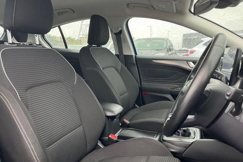 Used Ford Focus 2023 for sale - 76161919: Photo 17