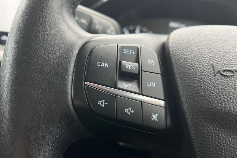Used Ford Focus 2023 for sale - 76161919: Photo 35