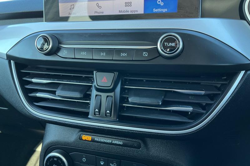 Used Ford Focus 2020 for sale - 77785406: Photo 30