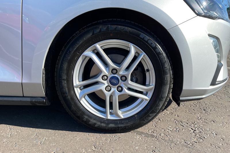 Used Ford Focus 2020 for sale - 77785406: Photo 8