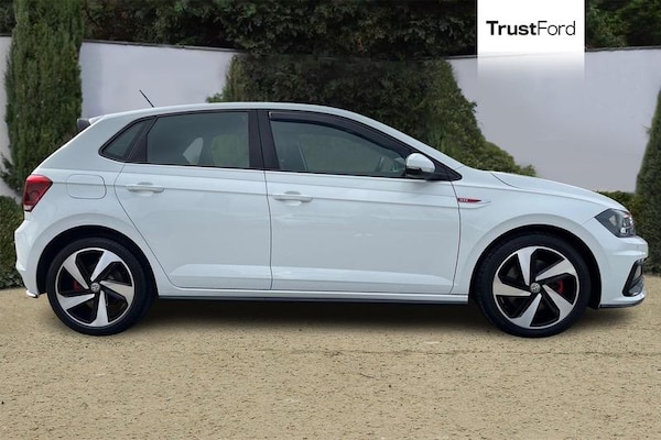 Used Volkswagen Polo 2018 for sale - 76322204: Photo 3