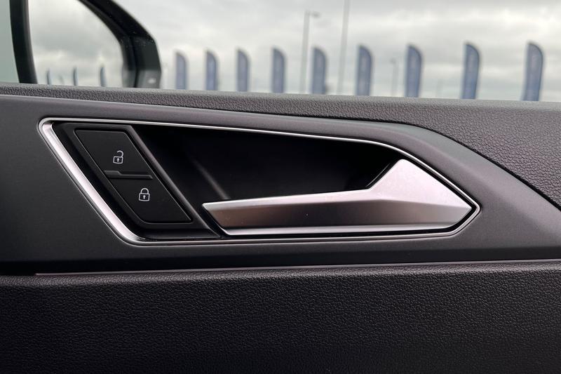 Used Volkswagen Polo 2023 for sale - 76580763: Photo 37