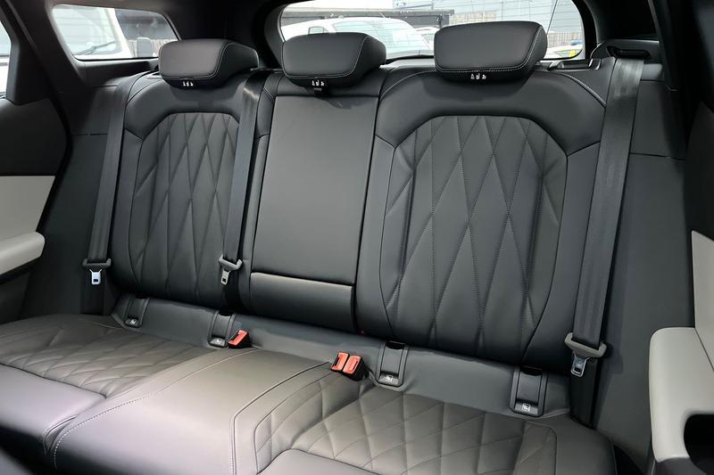 Used Ford Explorer 2024 for sale - 76670096: Photo 20