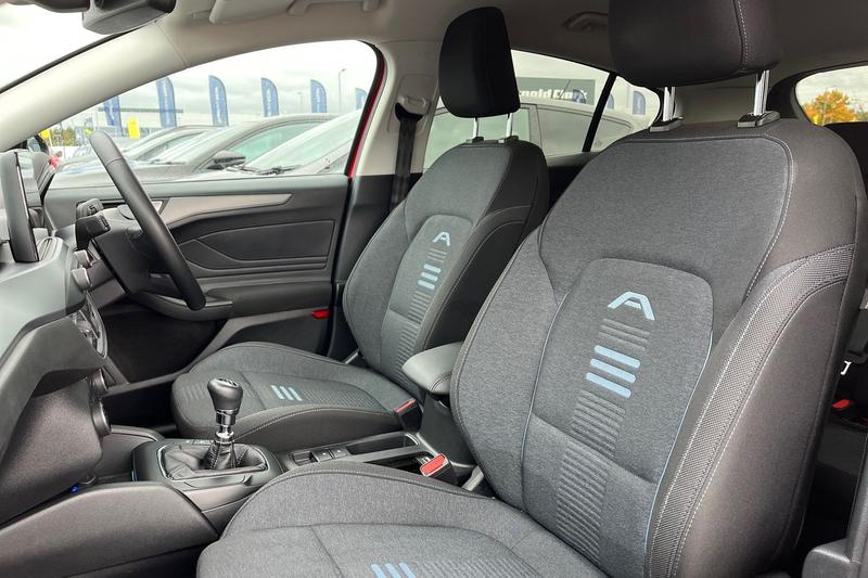 Used Ford Focus 2022 for sale - 76146597: Photo 19