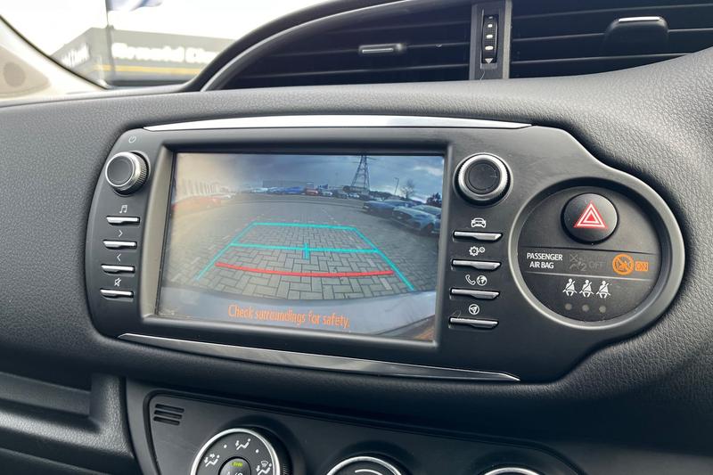 Used Toyota Yaris 2020 for sale - 78087911: Photo 25